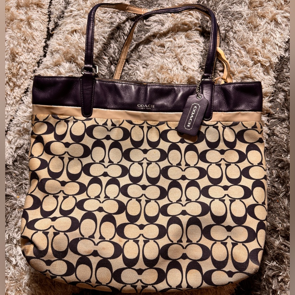 Coach 👜